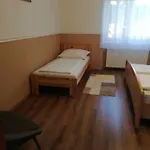 아파트 Rege *