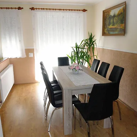 Rege Apartamento *